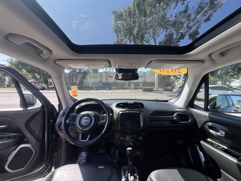 Used 2020 Jeep Renegade Limited w/ UConnect 8.4 Nav Group image 14