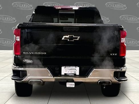 Used 2022 Chevrolet Silverado 1500 LTZ w/ LTZ Premium Package AWD/4WD image 6