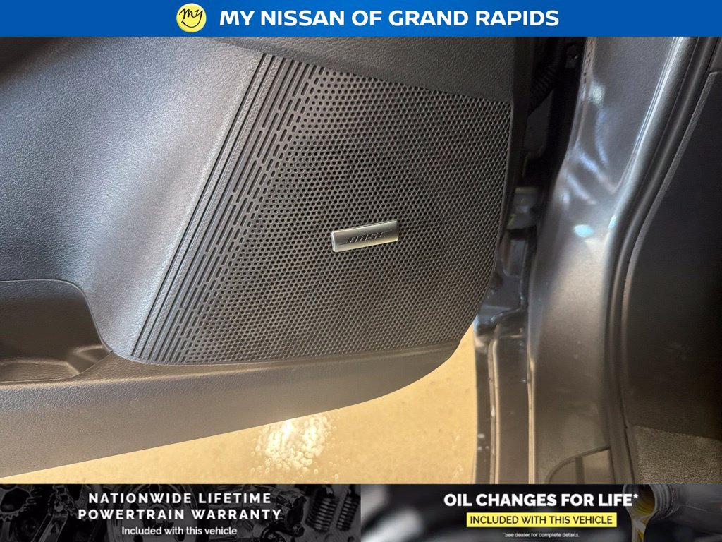 New 2026 Nissan Sentra SR w/ SR Premium Package FWD image 15