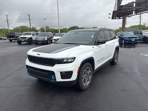 Used 2022 Jeep Grand Cherokee Trailhawk AWD/4WD image 22