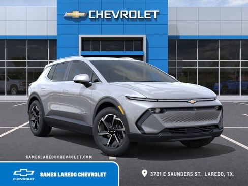 New 2026 Chevrolet Equinox EV LT image 7