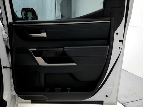 Used 2022 Toyota Tundra Limited image 18