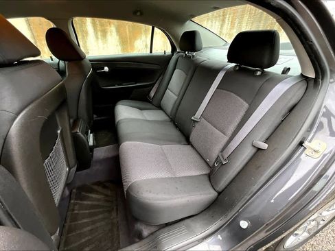 Used 2010 Chevrolet Malibu LT w/ Power Convenience Package image 20