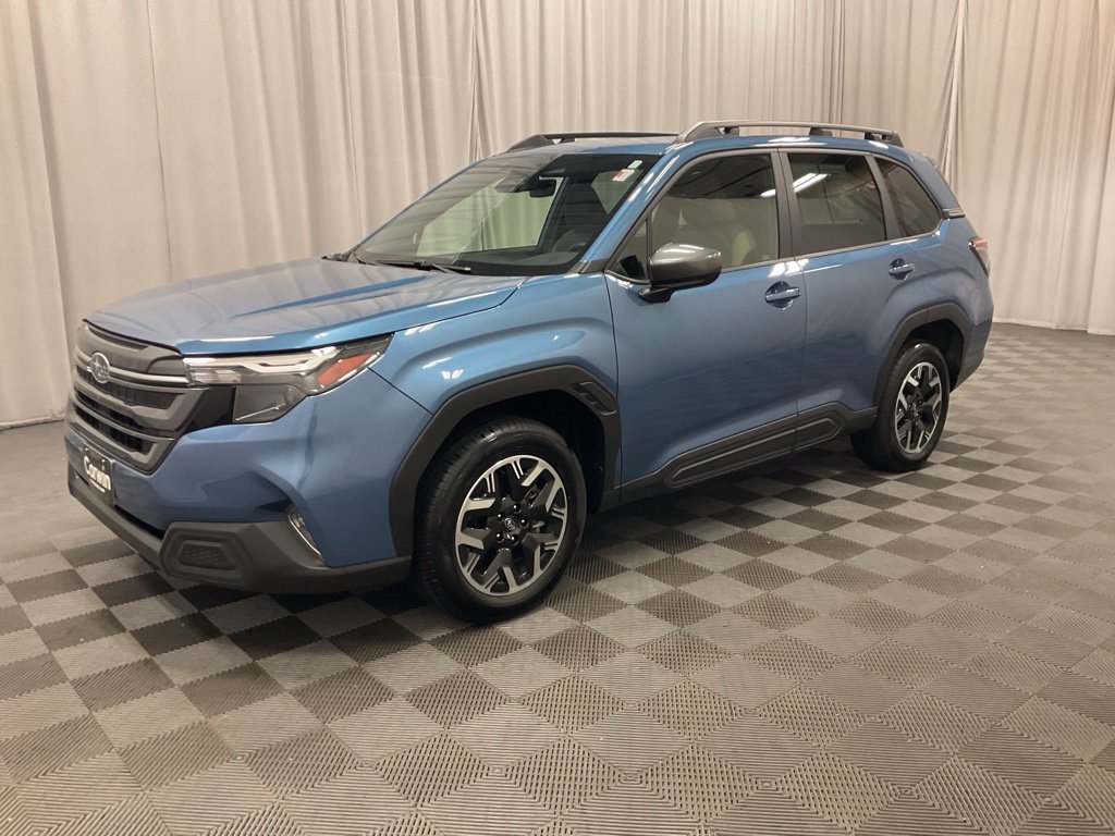 Used 2025 Subaru Forester Premium w/ Convenience Package #1 AWD/4WD image 10