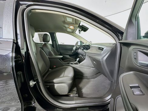 Used 2025 Buick Encore GX Preferred image 30