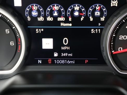 Used 2021 Chevrolet Tahoe Premier w/ Premium Package AWD/4WD image 23