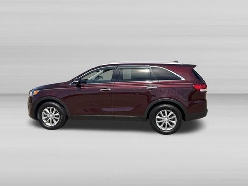 Used 2017 Kia Sorento FWD w/ LX Convenience Package image 7
