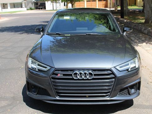 Used 2019 Audi S4 Premium Plus w/ Premium Plus Package AWD/4WD image 4