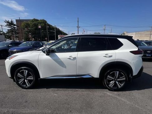 Used 2023 Nissan Rogue SL w/ SL Premium Package AWD/4WD image 5