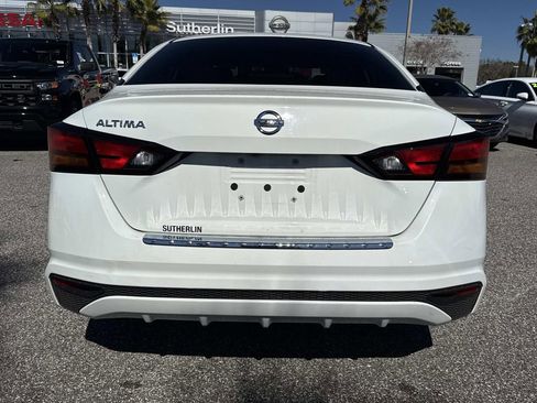 Certified 2022 Nissan Altima 2.5 S image 5