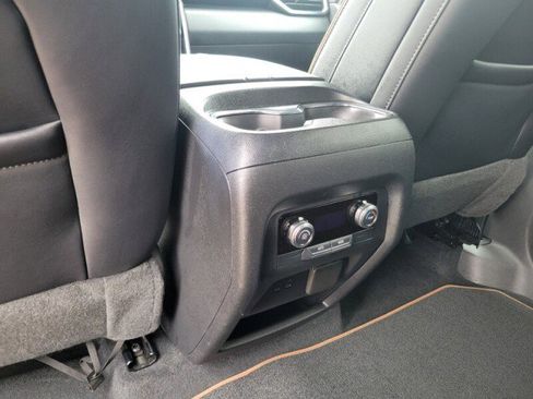 Used 2024 GMC Acadia AT4 w/ Super Cruise Package image 33