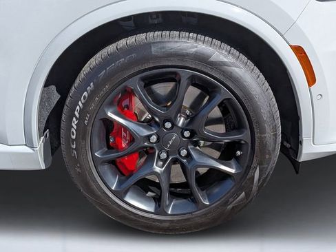 Used 2025 Dodge Durango SRT Hellcat w/ Black Package image 10