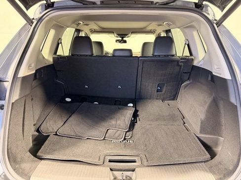 Used 2021 Nissan Rogue SL w/ Premium Package AWD/4WD image 6