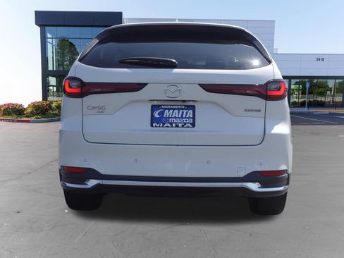 Used 2024 MAZDA CX-90 Plug-In Hybrid w/ Premium Pkg AWD/4WD image 5