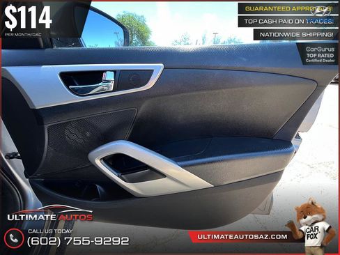 Used 2015 Hyundai Veloster FWD image 17