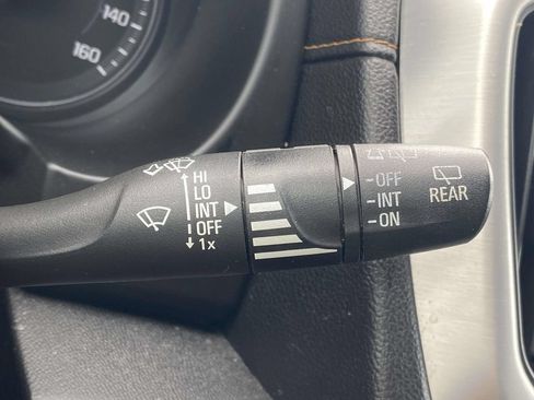 Used 2021 GMC Terrain SLT FWD image 22