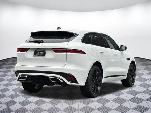 New 2025 Jaguar F-PACE R-Dynamic S AWD/4WD image 9