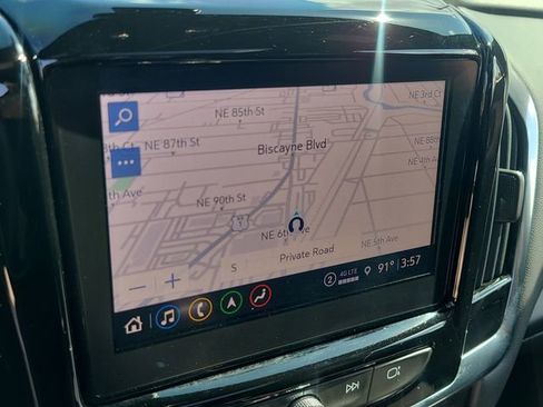 Used 2023 Chevrolet Traverse Premier w/ Redline Edition FWD image 29