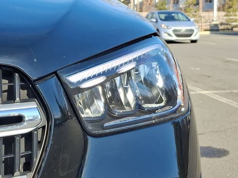 Used 2024 Mercedes-Benz GLE 450e 4MATIC image 30