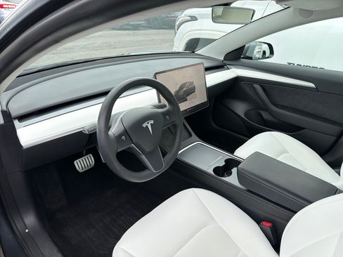 Used 2023 Tesla Model 3 Performance AWD/4WD image 8