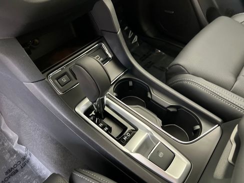 New 2026 Subaru Ascent Limited AWD/4WD image 26