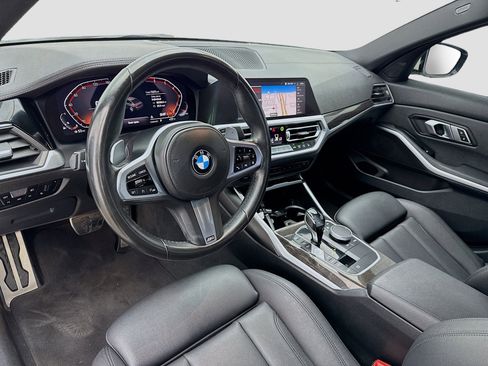 Used 2020 BMW 330i Sedan w/ M Sport Package image 7