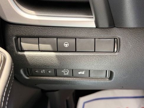 New 2026 Nissan Rogue Dark Armor AWD/4WD image 32