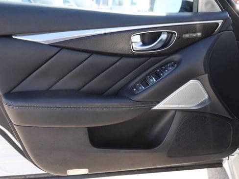 Used 2022 INFINITI Q50 Sensory image 12