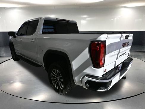 Used 2021 GMC Sierra 1500 AT4 w/ AT4 Premium Package AWD/4WD image 9
