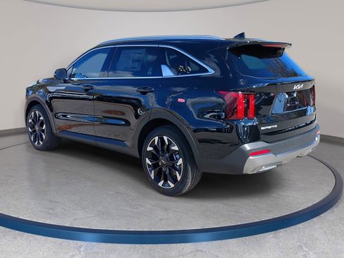 New 2026 Kia Sorento EX w/ EX Premium Package FWD image 7