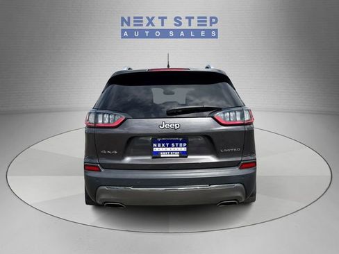 Used 2019 Jeep Cherokee Limited AWD/4WD image 7