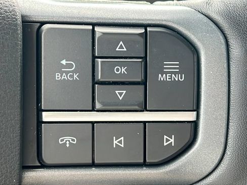 Used 2024 Ford F150 Lariat AWD/4WD image 22
