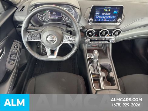 Used 2024 Nissan Sentra SV image 26