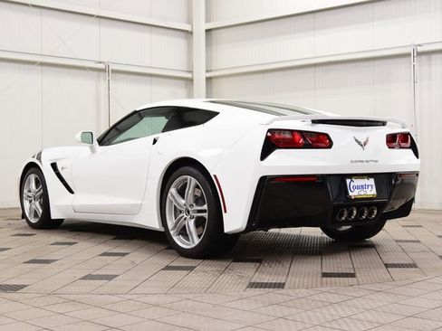 Used 2017 Chevrolet Corvette Stingray Coupe w/ 1LT image 6