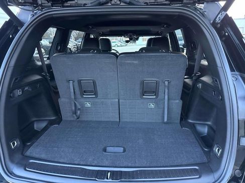 Used 2025 Jeep Grand Cherokee L Altitude image 17