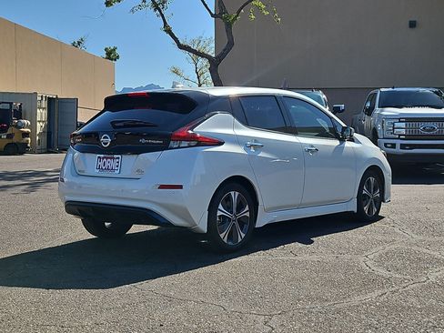 Used 2020 Nissan Leaf SL Plus FWD image 5