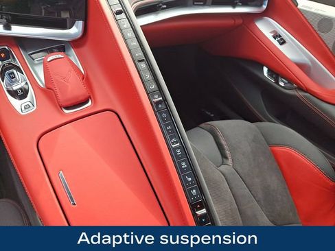 Used 2023 Chevrolet Corvette Z06 RWD image 13
