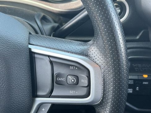 Used 2023 RAM 3500 Big Horn AWD/4WD image 23