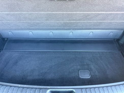 Used 2025 Kia Telluride S image 17