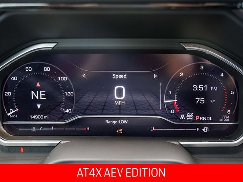 Used 2025 GMC Sierra 2500 AT4X w/ AT4X AEV Edition AWD/4WD image 24