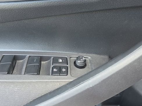 Used 2024 Toyota Corolla LE FWD image 24