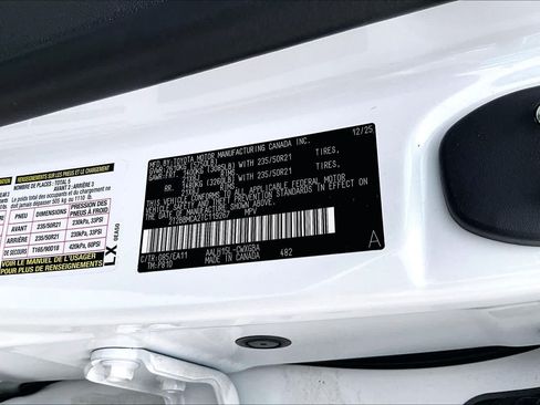 Used 2026 Lexus RX 350h w/ Convenience Package AWD/4WD image 35
