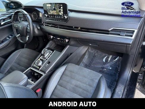 Used 2023 Mitsubishi Outlander SE image 15