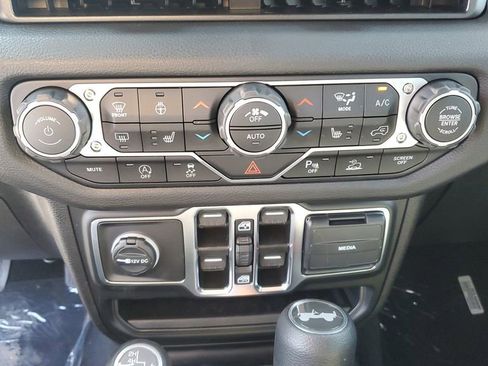 New 2026 Jeep Wrangler Sport S image 26