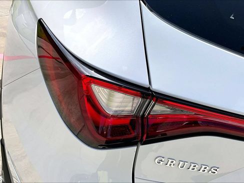 Used 2023 Acura MDX FWD w/ Technology Package image 39