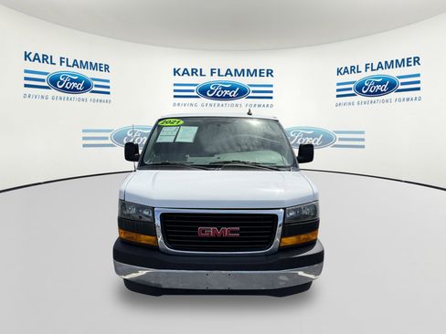 Used 2021 GMC Savana 2500 w/ Driver Convenience Package RWD image 6