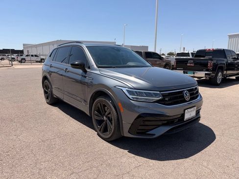 Used 2024 Volkswagen Tiguan SE R-Line FWD image 4