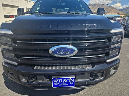 Used 2025 Ford F350 Platinum AWD/4WD image 33