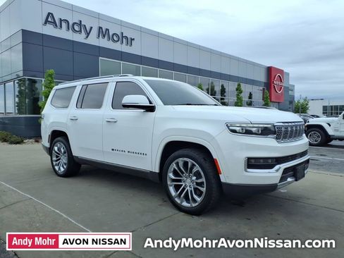 Used 2022 Jeep Grand Wagoneer Series II w/ Premium Group II AWD/4WD image 1