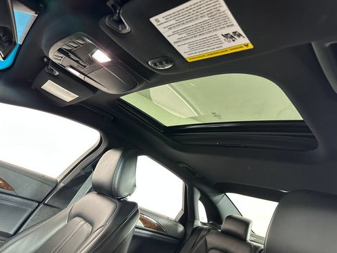 Used 2020 Lincoln MKZ Reserve w/ Elements Package AWD/4WD image 22